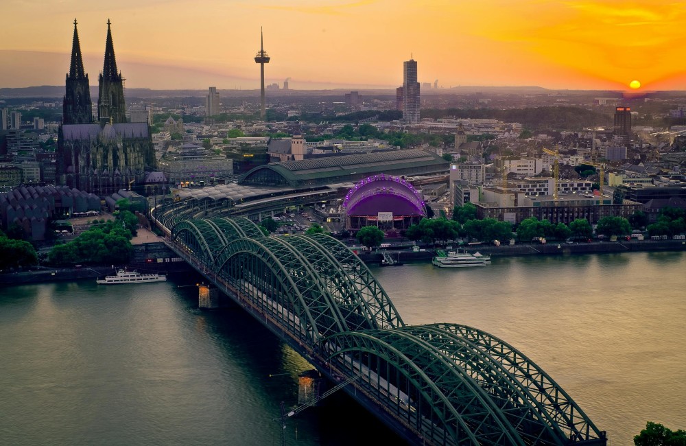 RheinEnergie erhöht die Strompreise in der Grundversorgung